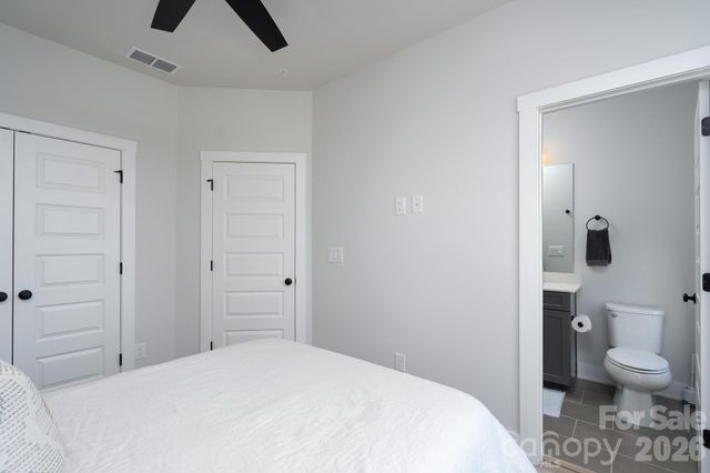5018 Tiny Lane, Charlotte, NC 28203