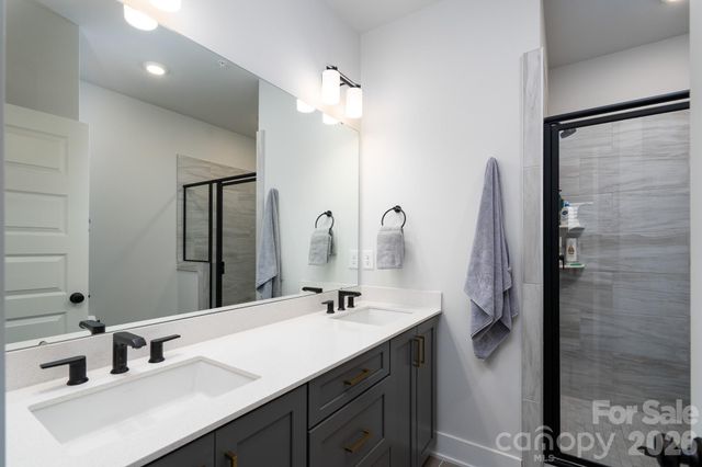 5018 Tiny Lane, Charlotte, NC 28203