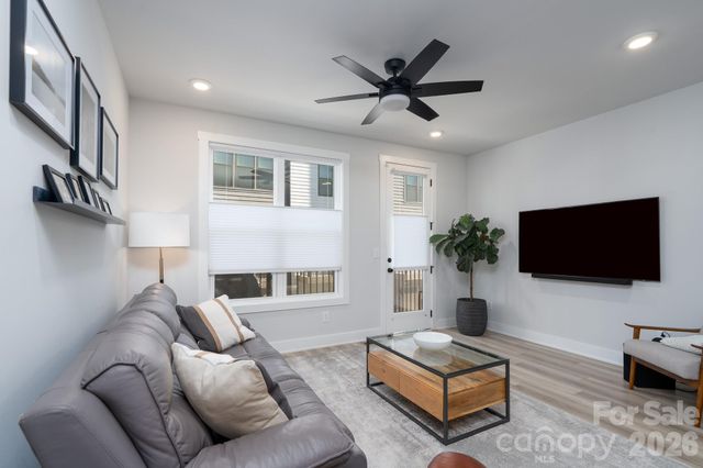 5018 Tiny Lane, Charlotte, NC 28203