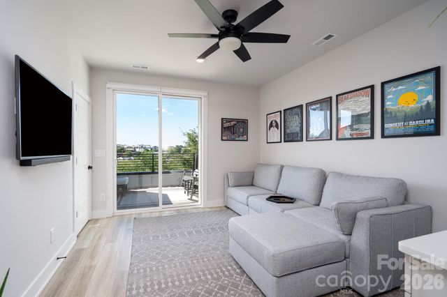 5018 Tiny Lane, Charlotte, NC 28203