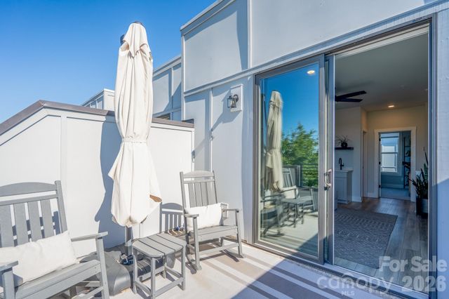 5018 Tiny Lane, Charlotte, NC 28203