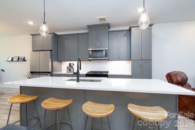 5018 Tiny Lane, Charlotte, NC 28203