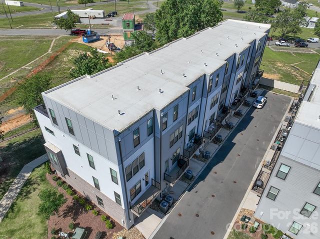 5018 Tiny Lane, Charlotte, NC 28203