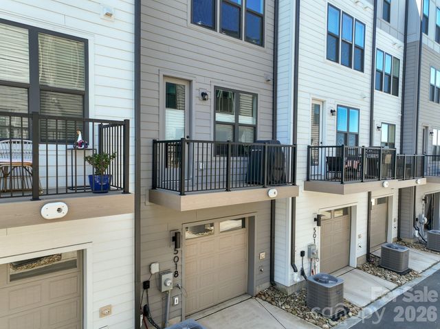 5018 Tiny Lane, Charlotte, NC 28203