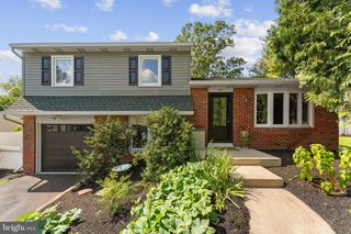 167 MEADOWLAND DR, Red Hill, PA 18076