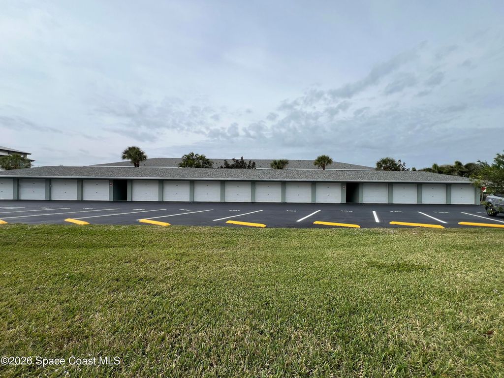 3100 S Atlantic Avenue 203, Cocoa Beach, FL 32931