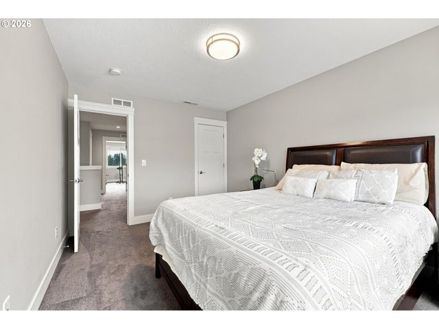 4311 S 17TH Way, Ridgefield, WA 98642