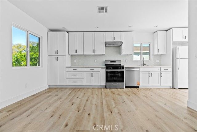 14448 Pinney Street, Arleta (los Angeles), CA 91331