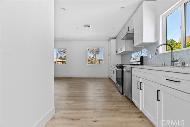 14448 Pinney Street, Arleta (los Angeles), CA 91331