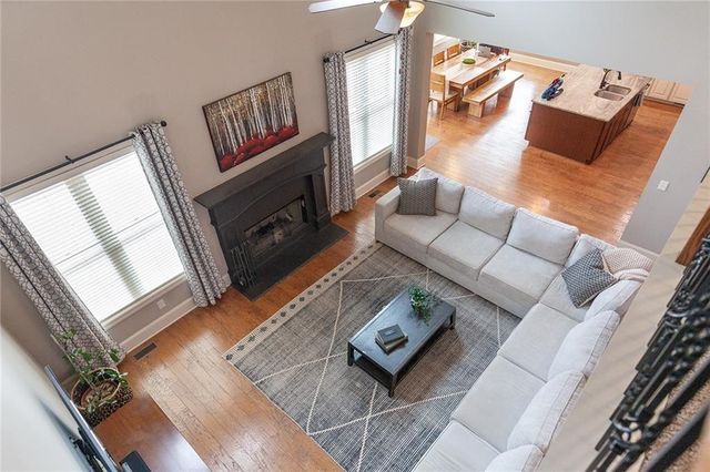 155 Cochran Farms Drive, Roswell, GA 30075