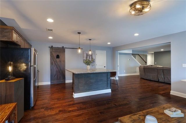 155 Cochran Farms Drive, Roswell, GA 30075