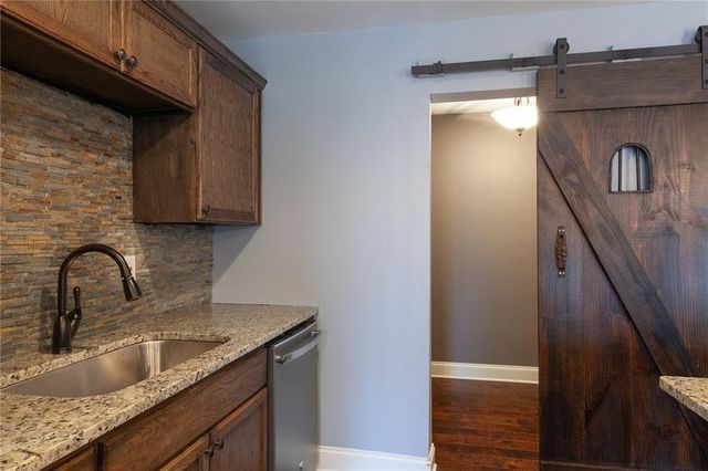 155 Cochran Farms Drive, Roswell, GA 30075