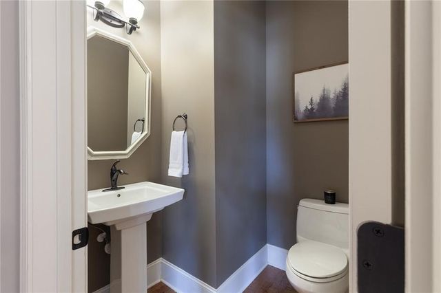 155 Cochran Farms Drive, Roswell, GA 30075