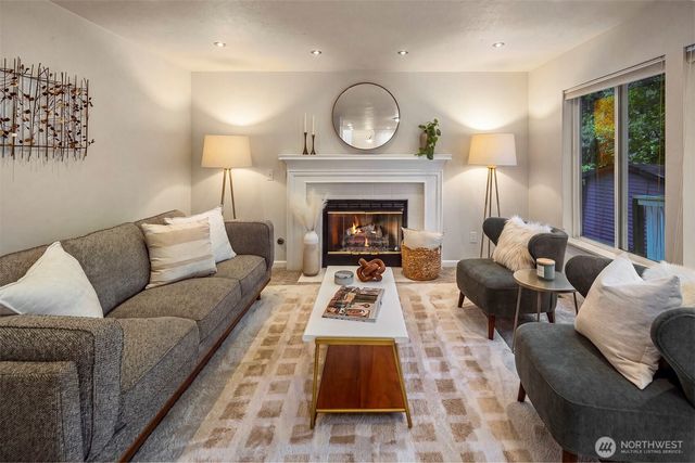 22422 15th Place W, Bothell, WA 98021