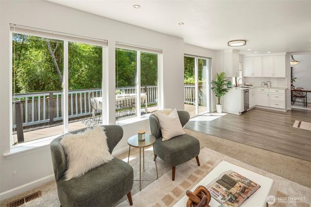 22422 15th Place W, Bothell, WA 98021