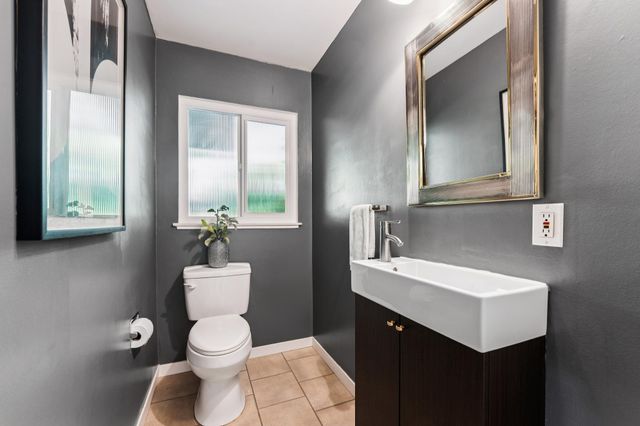 4671 Stauffer Pl, Oakland, CA 94619