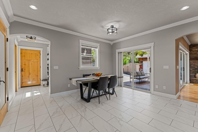 1679 NE Terrace Drive, Grants Pass, OR 97526