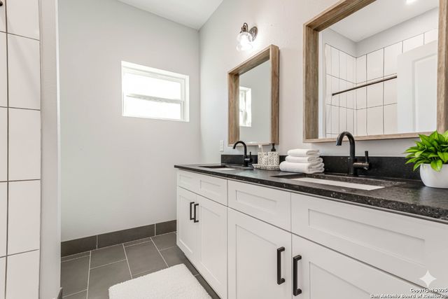 811 Nevada St Unit 2, San Antonio, TX 78203