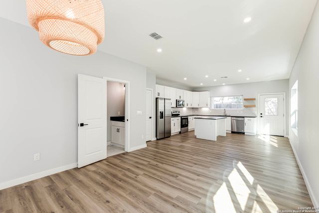 811 Nevada St Unit 2, San Antonio, TX 78203