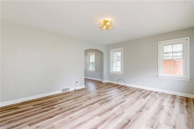 2717 Cleveland Avenue, Steubenville, OH 43952