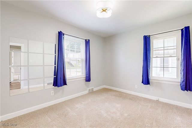 2717 Cleveland Avenue, Steubenville, OH 43952