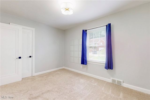 2717 Cleveland Avenue, Steubenville, OH 43952