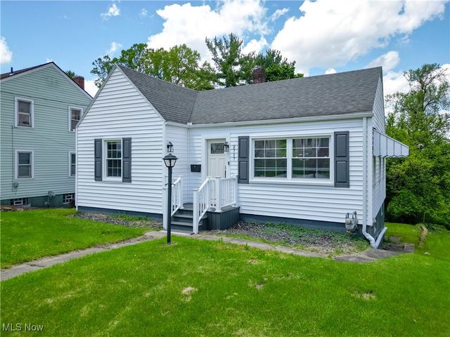 2717 Cleveland Avenue, Steubenville, OH 43952