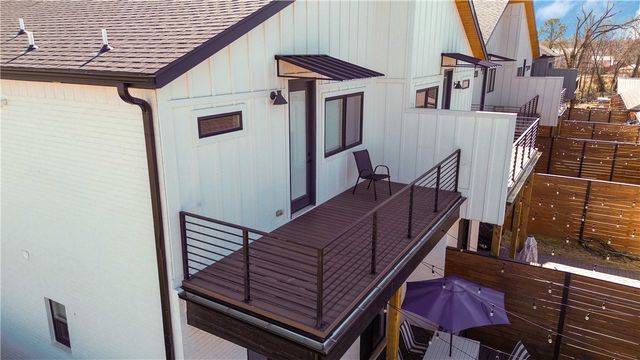 1149 NE Monroe Street, Bentonville, AR 72712