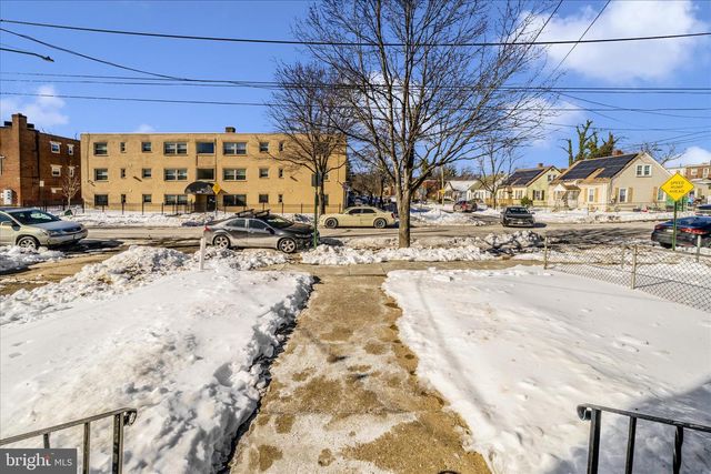 324 34TH ST SE, Washington, DC 20019