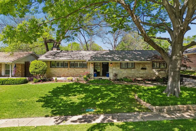 10111 Shadyview Drive, Dallas, TX 75238