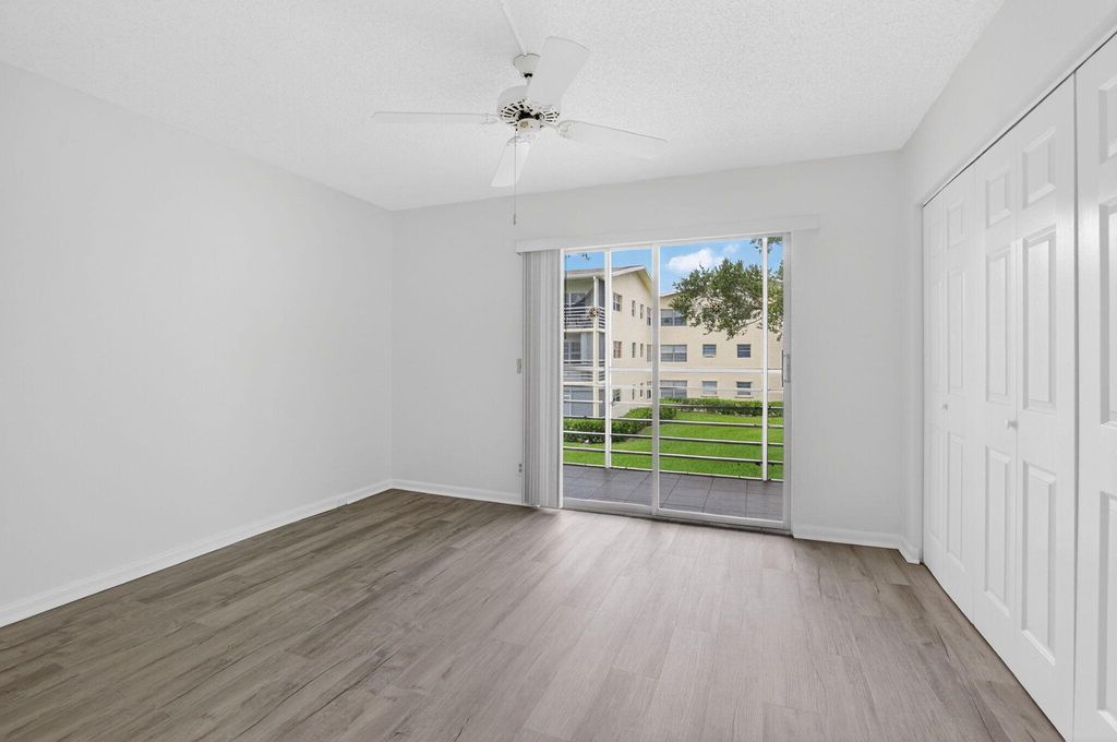 Image 11 of property listing at 63 Dorset B, Boca Raton, FL 33434