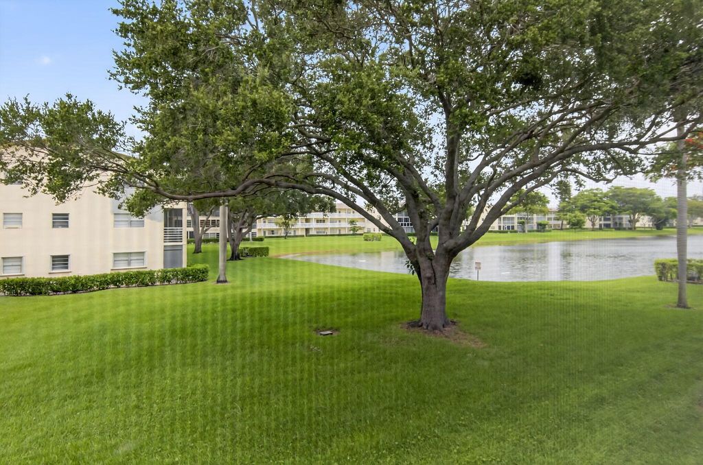 Image 17 of property listing at 63 Dorset B, Boca Raton, FL 33434