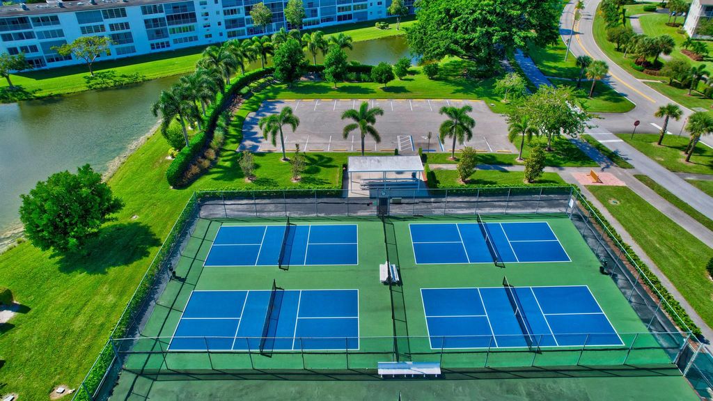 Image 41 of property listing at 63 Dorset B, Boca Raton, FL 33434