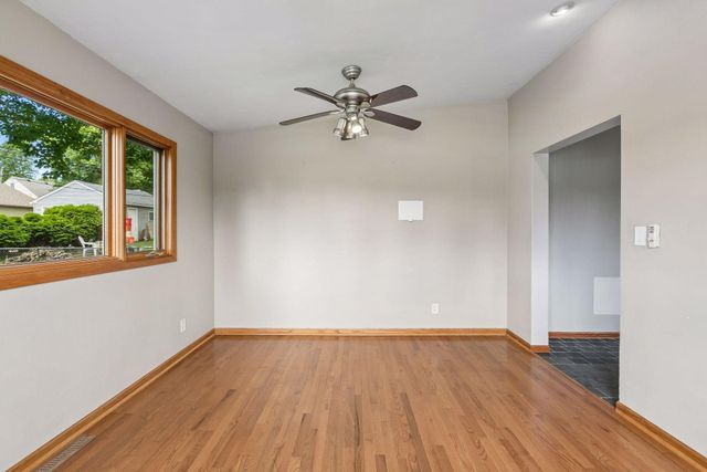1800 Cleveland Street NE, Minneapolis, MN 55418
