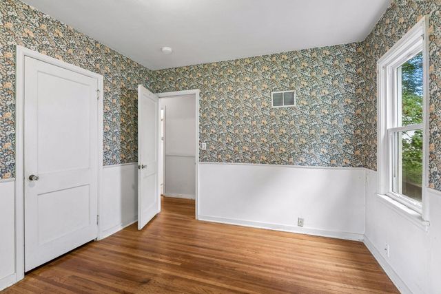 1800 Cleveland Street NE, Minneapolis, MN 55418