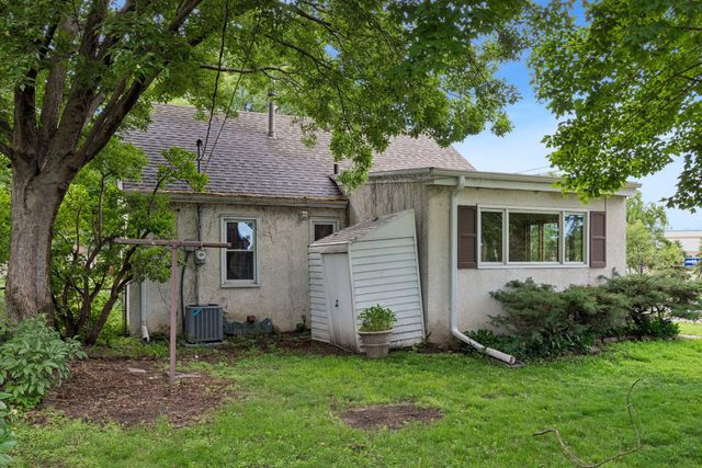 1800 Cleveland Street NE, Minneapolis, MN 55418