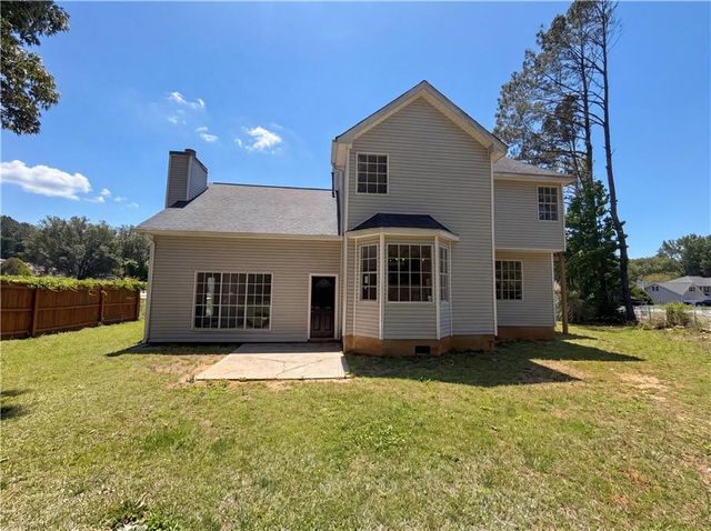 6296 Laurel Green Drive, Lithonia, GA 30058