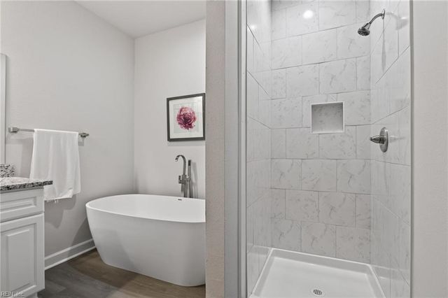 121 Parkway DR B, Newport News, VA 23606