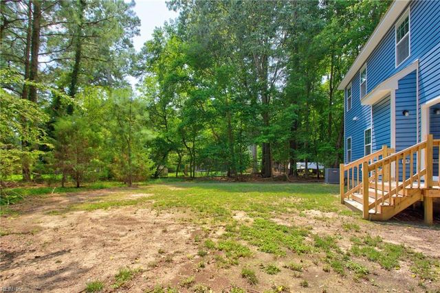 121 Parkway DR B, Newport News, VA 23606
