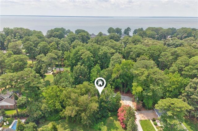121 Parkway DR B, Newport News, VA 23606