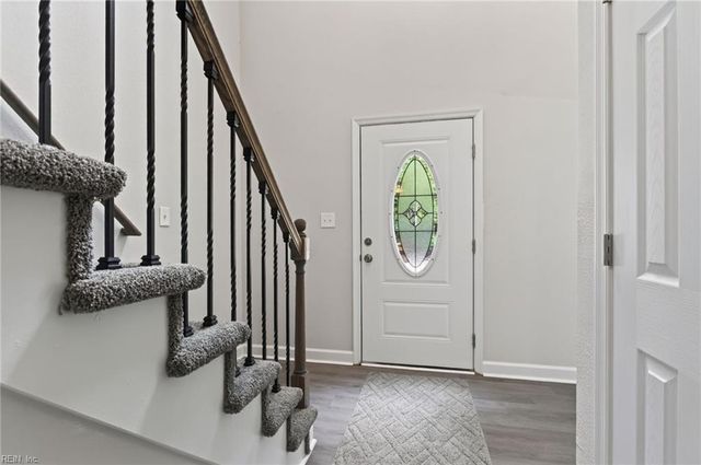 121 Parkway DR B, Newport News, VA 23606