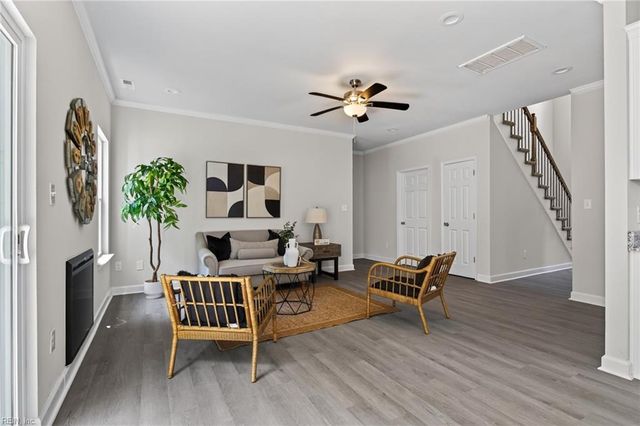 121 Parkway DR B, Newport News, VA 23606