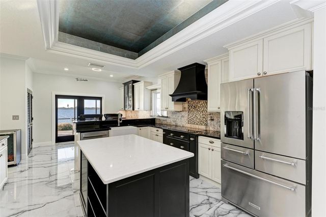 5207 BAY STATE ROAD, Palmetto, FL 34221