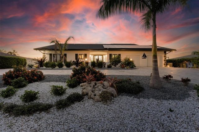 5207 BAY STATE ROAD, Palmetto, FL 34221