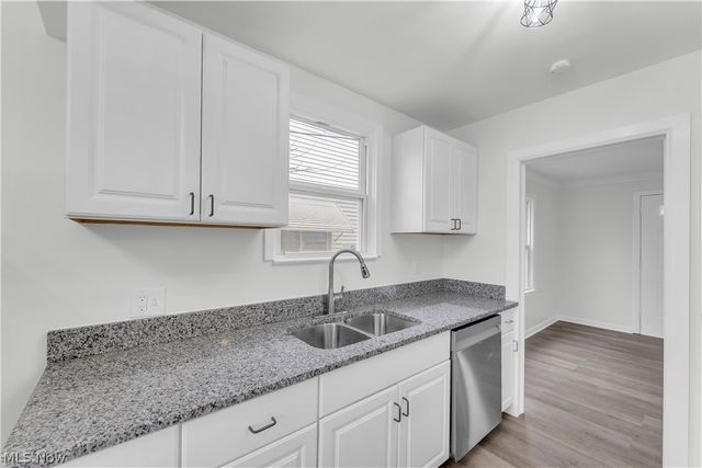 1511 E 196th Street, Euclid, OH 44117