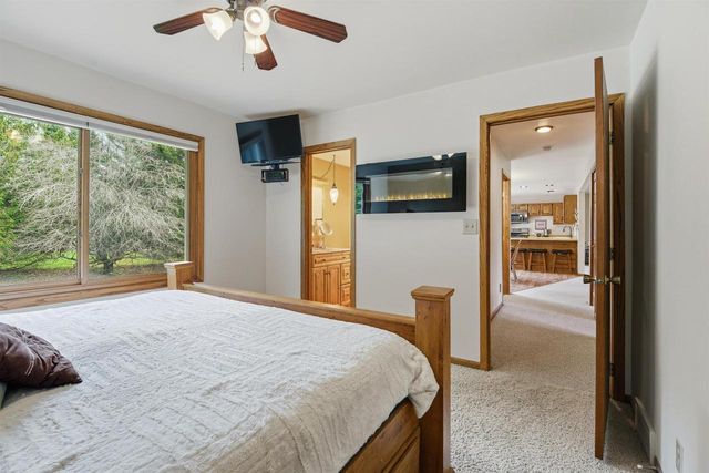 5588 E BROWN ROAD, Little Suamico, WI 54141