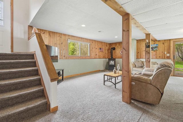 5588 E BROWN ROAD, Little Suamico, WI 54141