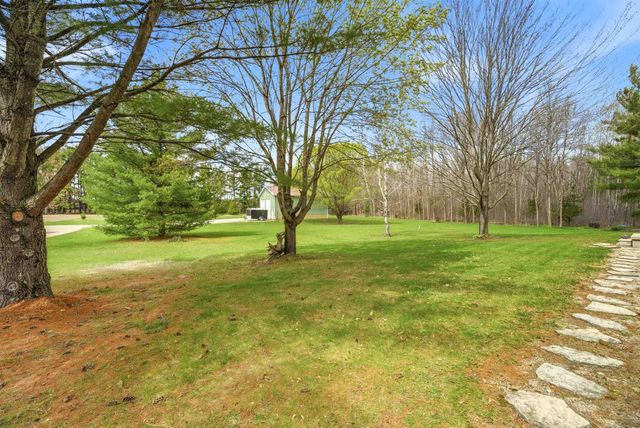 5588 E BROWN ROAD, Little Suamico, WI 54141