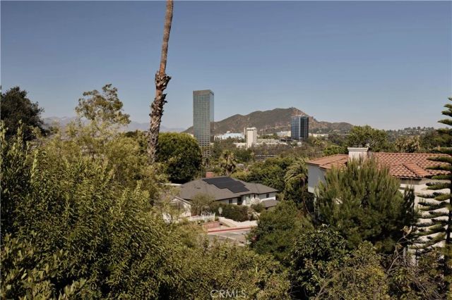 3655 Wrightwood, Studio City, CA 91604