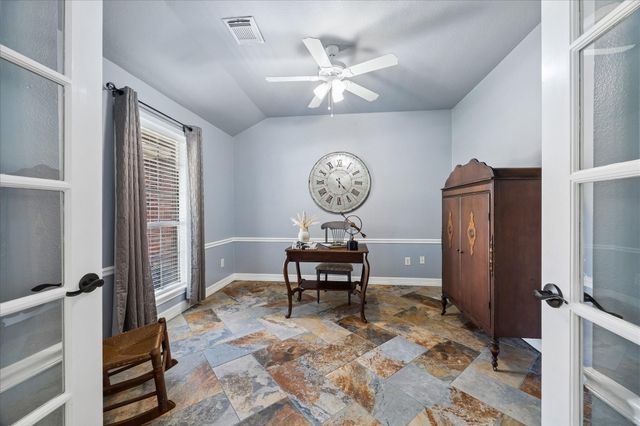 1602 Oak Place Court, Pearland, TX 77581
